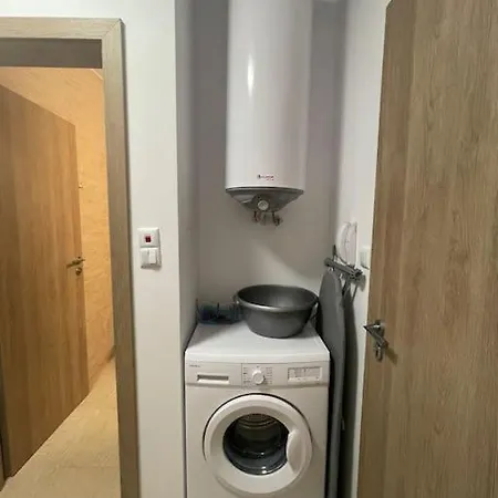 Astoria 5. K.k. Elenite Apartman Szveti Vlasz