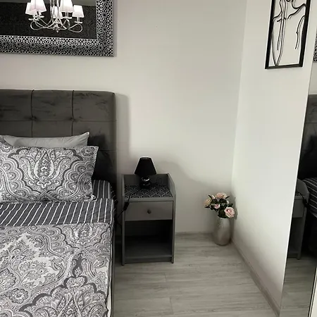 Astoria 5. K.k. Elenite Szveti Vlasz