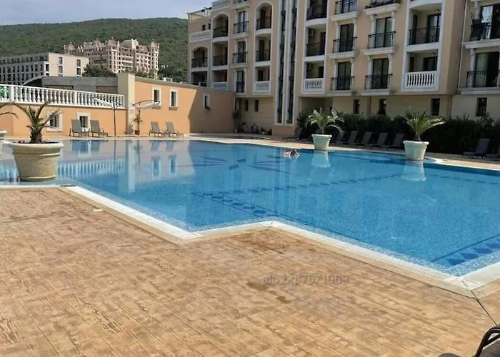 公寓 Astoria 5. K.k. Elenite