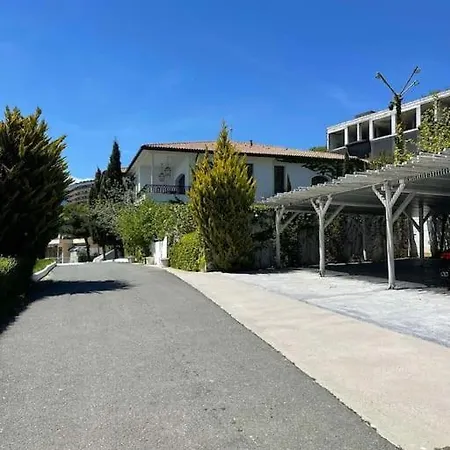 Διαμέρισμα Astoria 5. K.k. Elenite *