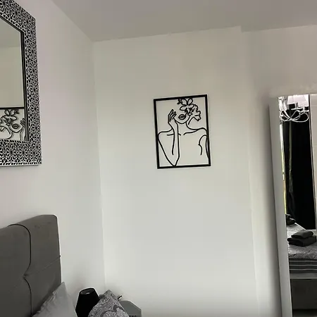 Astoria 5. K.k. Elenite דירה סבטי ולאס