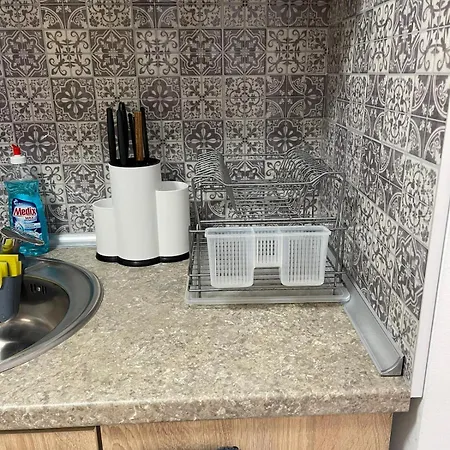 Astoria 5. K.k. Elenite *